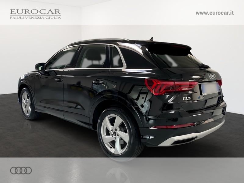 Audi Q3 35 1.5 tfsi business advanced