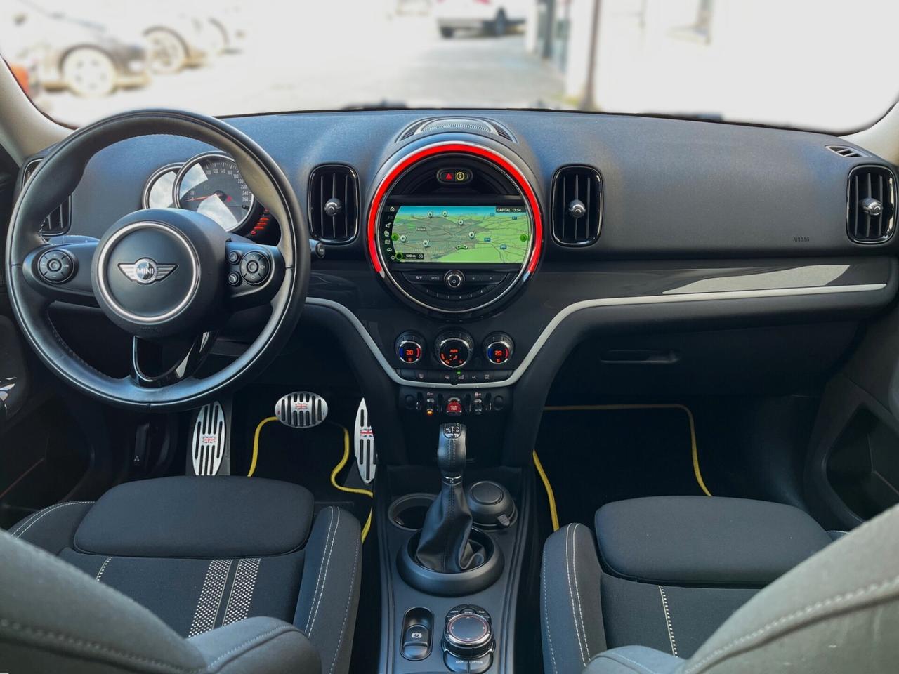 Mini Cooper SD Countryman 2.0 Business Automatica