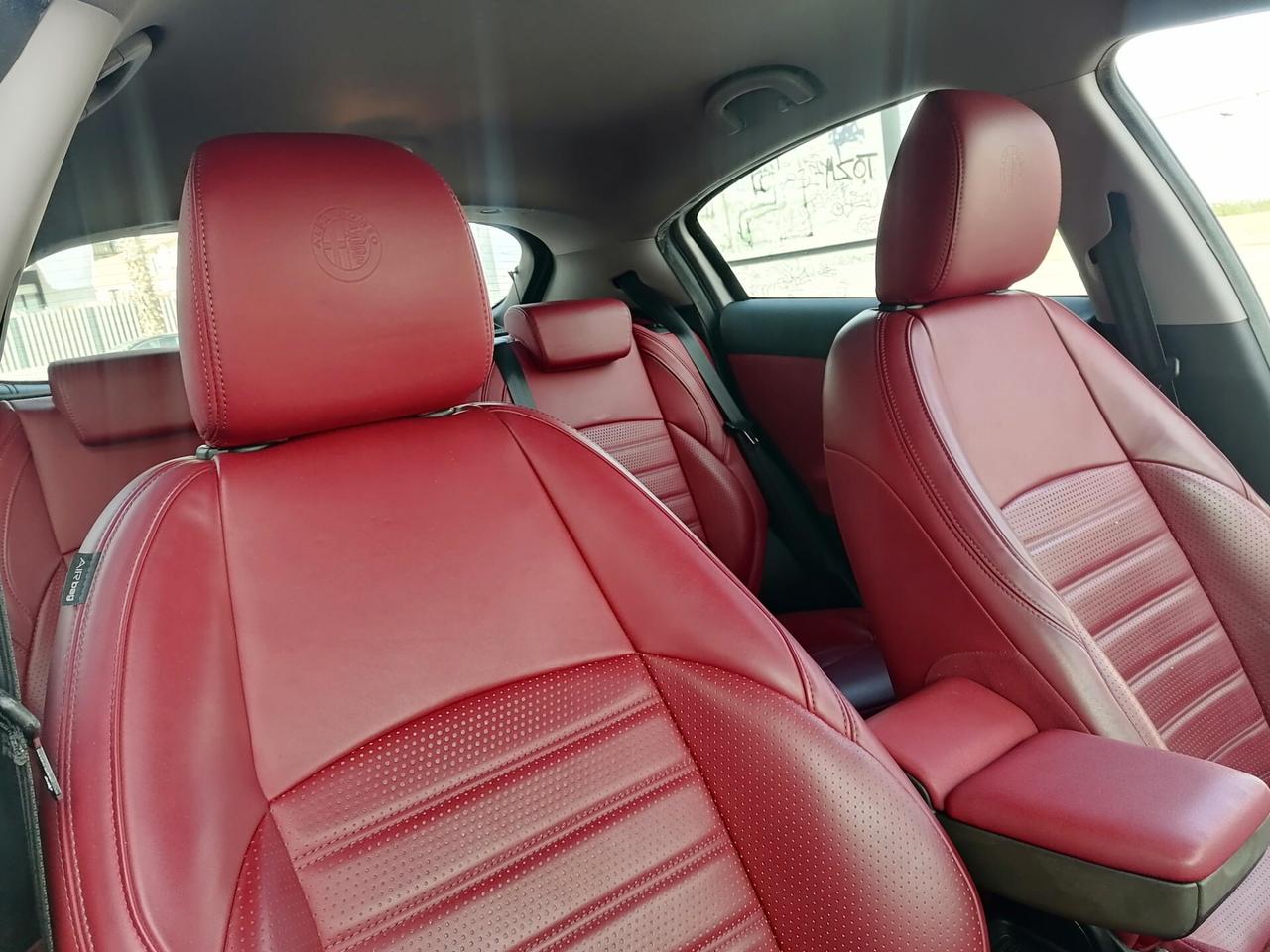 Alfa Romeo Giulietta 1.6 JTDm-2 105 CV Exclusive