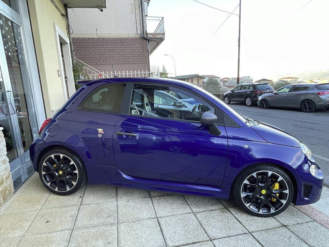 Abarth 595 1.4 Turbo T-Jet 180 CV Competizione "Sedili sabelt in carbonio-Navi-Fari bixeno-Pinze Brembo"