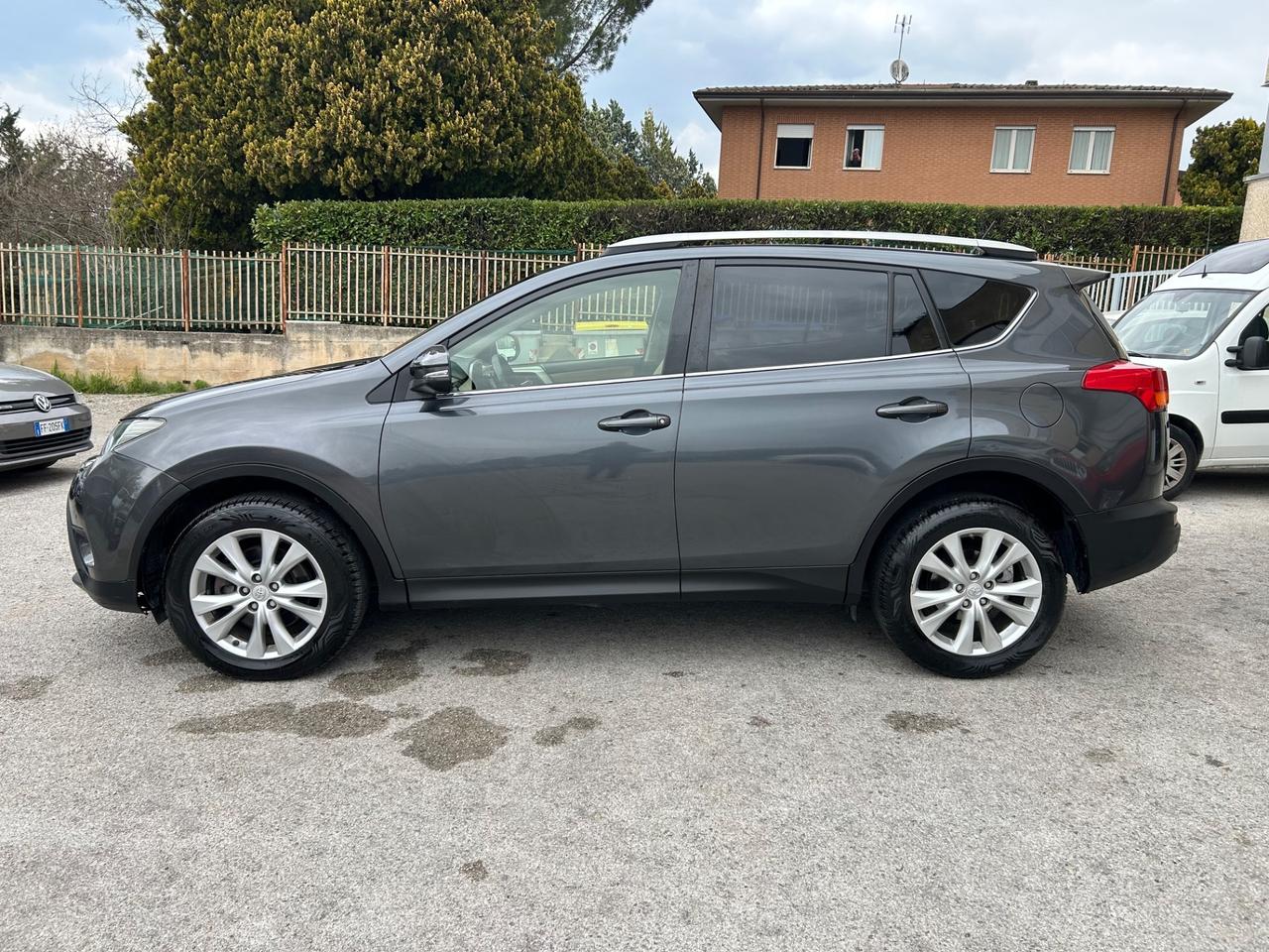 Toyota RAV 4 RAV4 2.0 D-4D 4WD Lounge