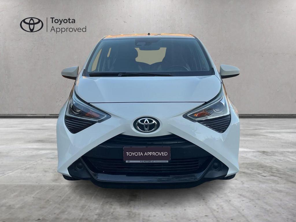 Toyota Aygo 1.0 x-play 5p