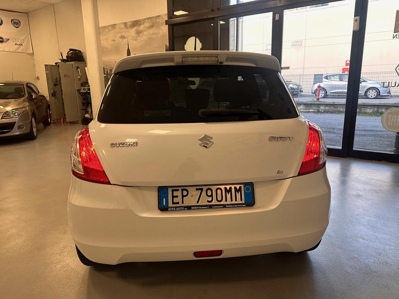 SUZUKI SWIFT 1.2 BENZINA 5 PORTE