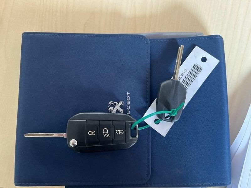 Peugeot 2008 Allure 1.6 16V VTi 120 CV