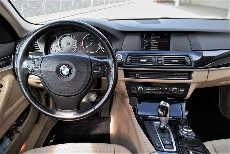 BMW Serie 5 Touring 520d Touring Futura Autom. Navi LEGGI NOTE
