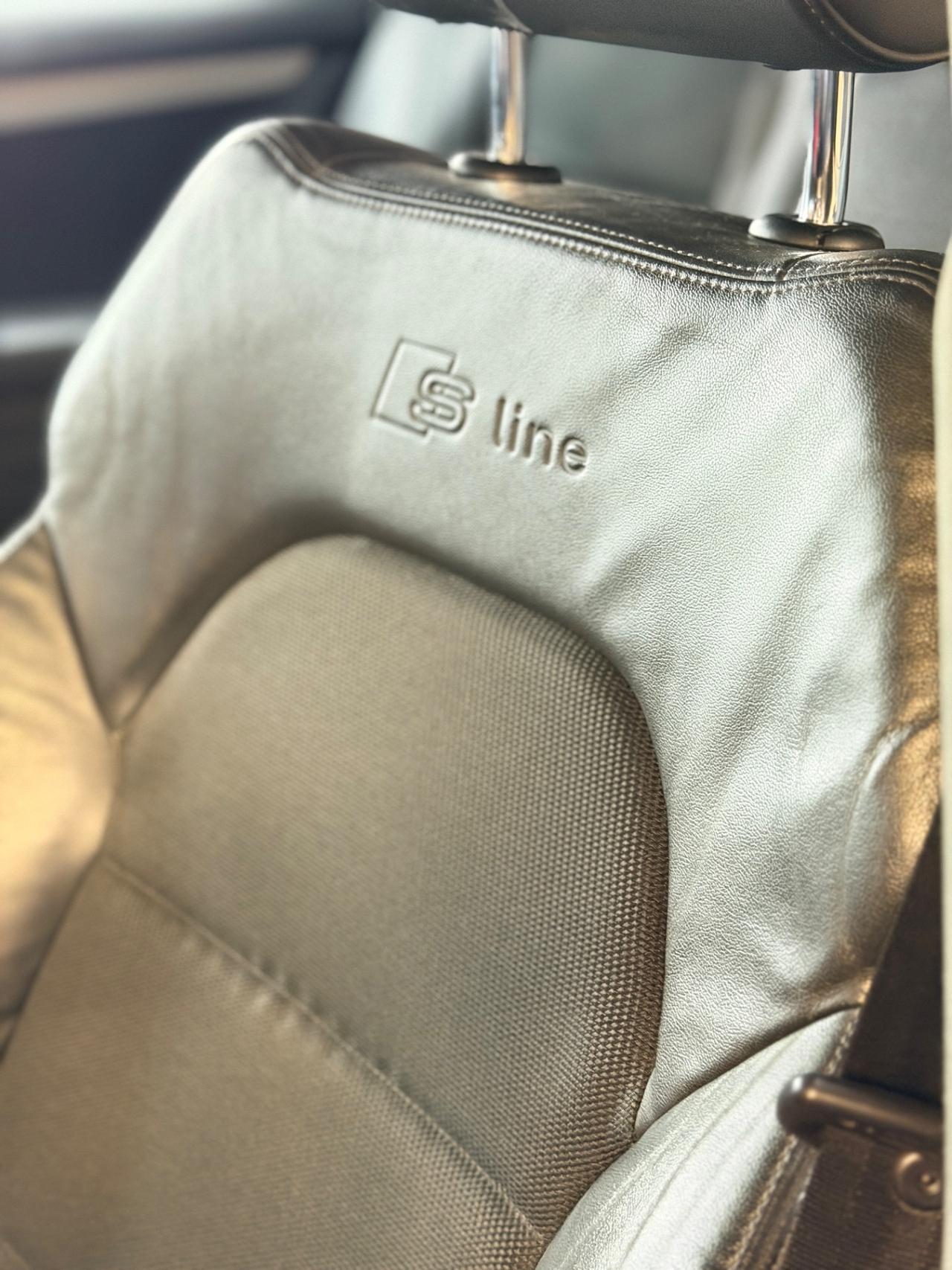 Audi A4 2.0 TDI F.AP. Avant quattro Top plus