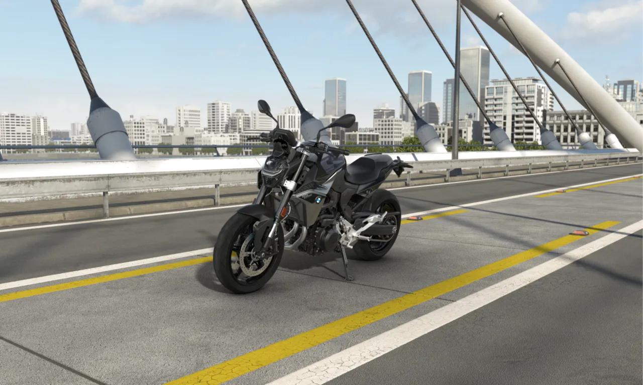 BMW F 900 R Triple Black