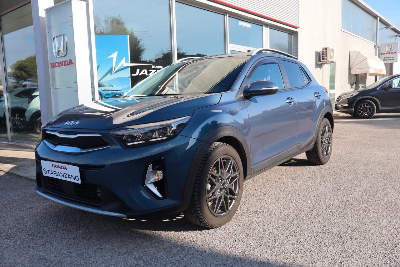 Kia Stonic 1.0 T-GDi 100 CV MHEV MT Black Edition