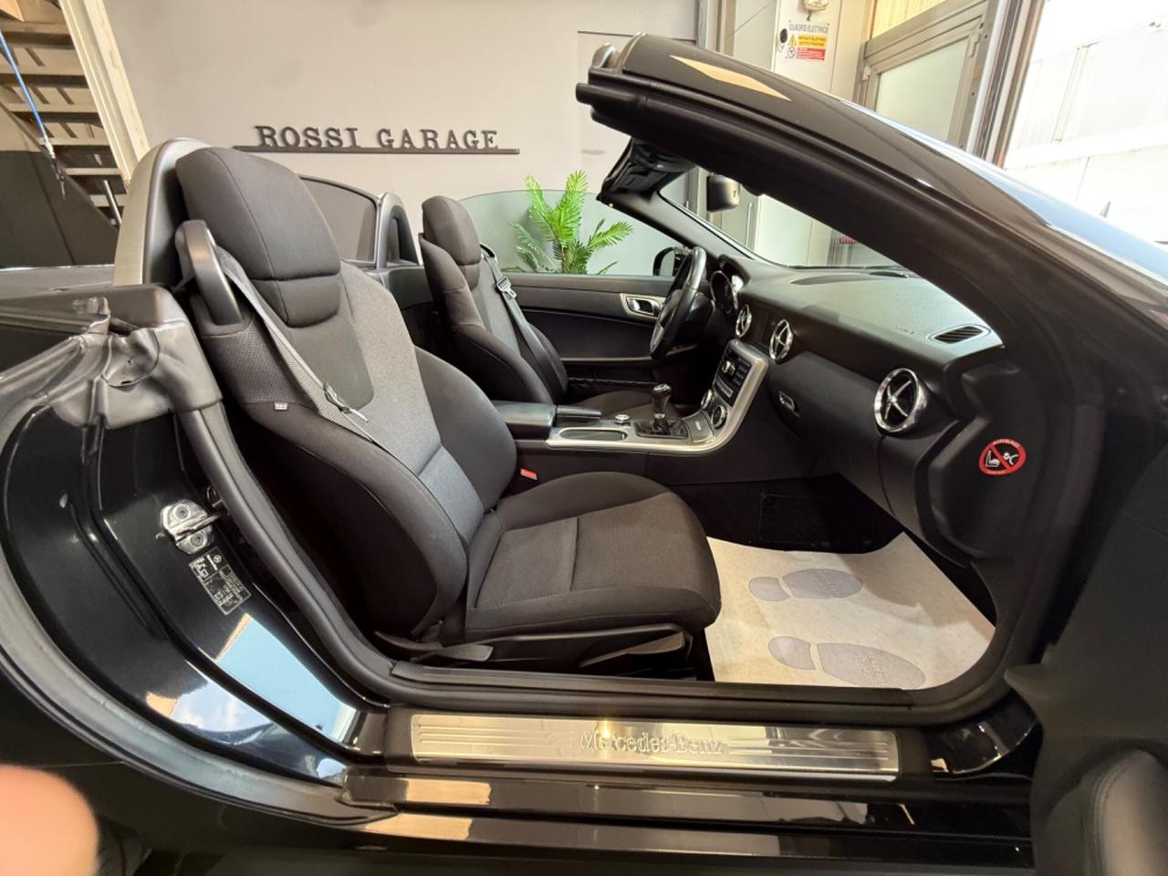 MERCEDES-BENZ SLK 200 BLUEEFFICIENCY SPORT
