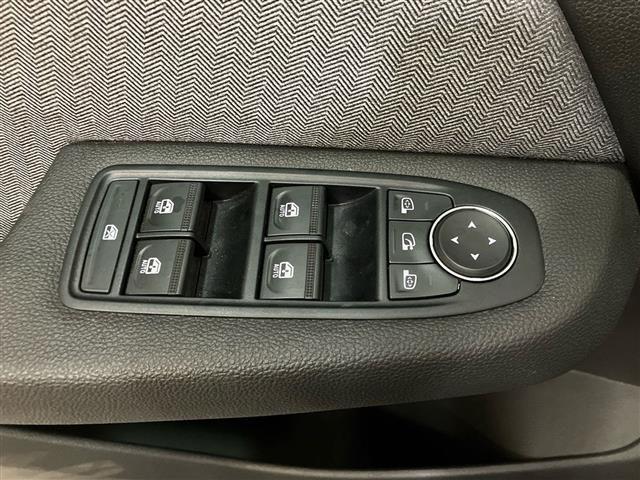 RENAULT Clio 1.0 TCe Techno