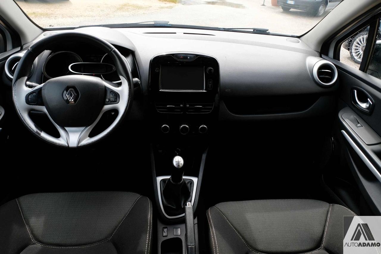 Renault Clio 75CV Energy Duel