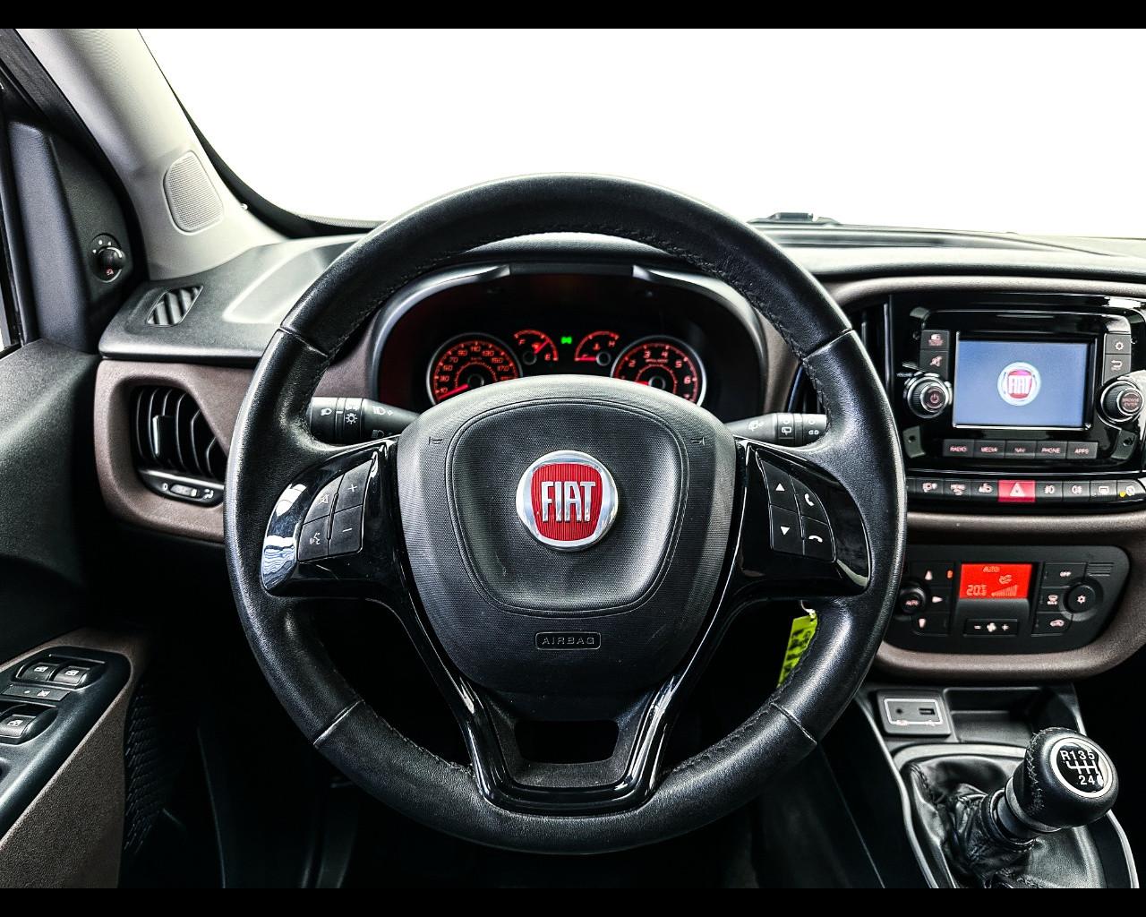 FIAT Doblò 3ª serie - Doblò 1.6 MJT 16V 120CV Trekking