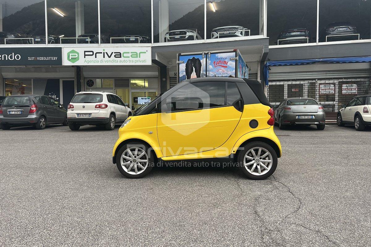 SMART fortwo 700 cabrio pure (45 kW)