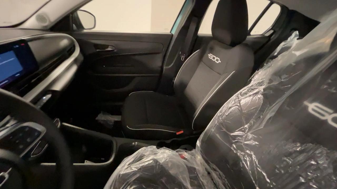 Fiat 600 Hybrid 100 CV DCT MHEV