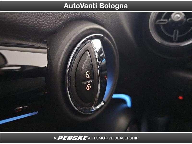 MINI Mini 5 porte Mini 5p 1.5 Cooper Essential auto