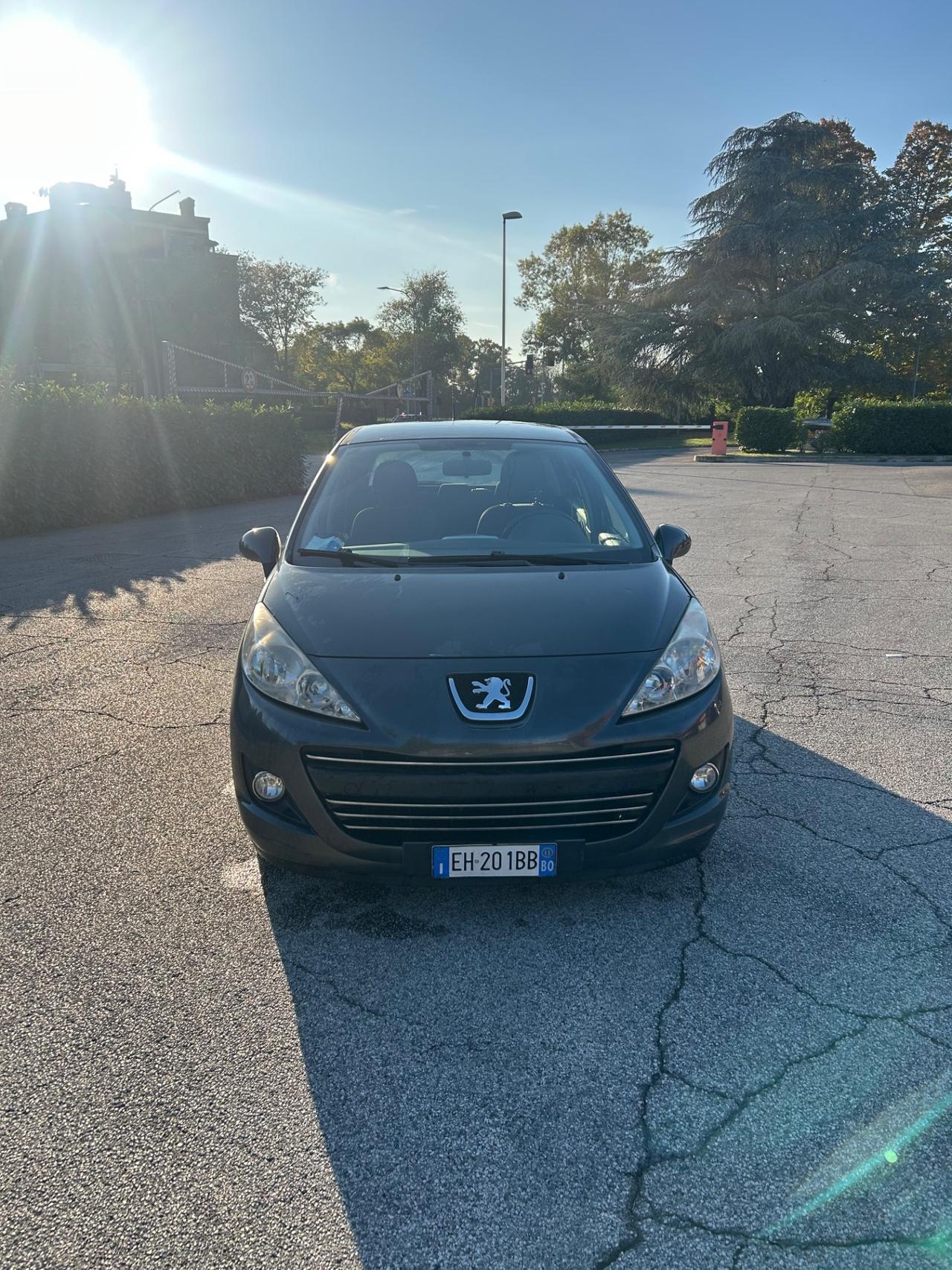 Peugeot 207 1.4 8V 75CV 5p. Energie