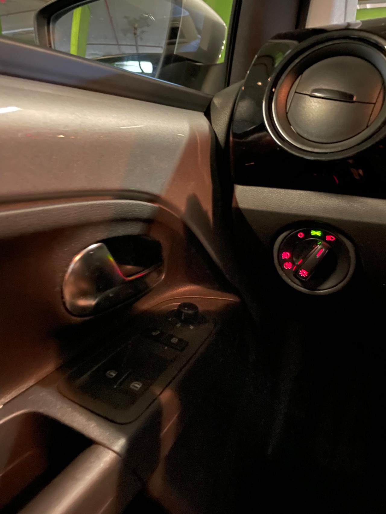 Volkswagen up! 1.0 Neopatentati Euro 6 Sensori Park