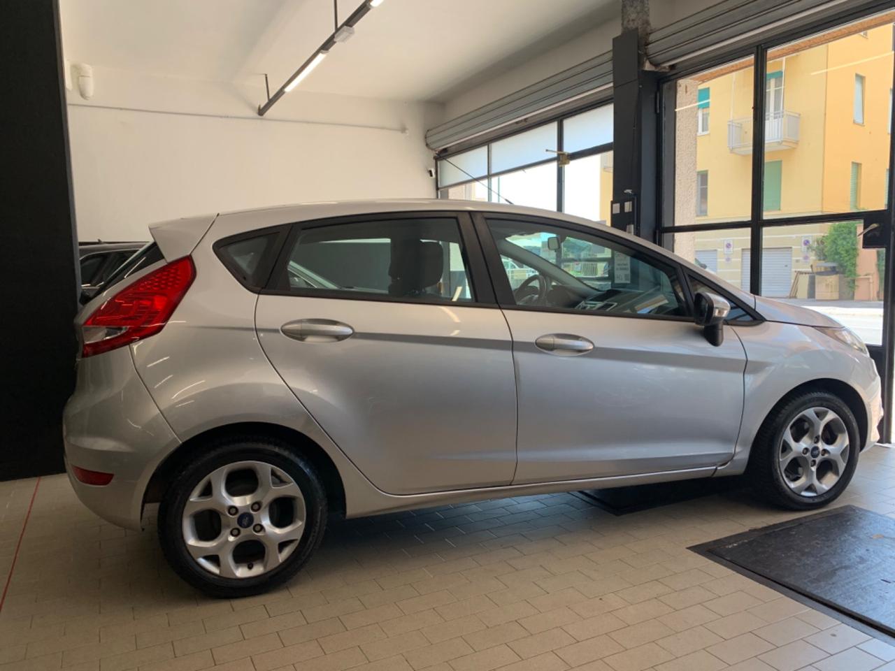 Ford Fiesta 1.2 82 CV 5 porte Titanium
