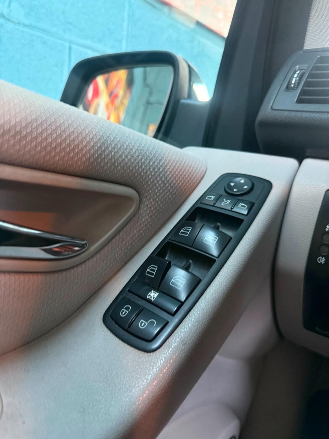 A200 PREMIUM OK NEOPATENTATI 140CV AUTOMATICA