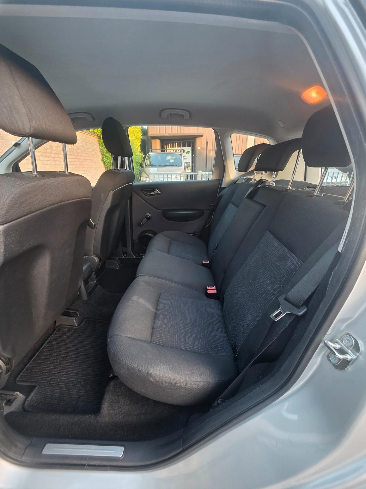 Mercedes-benz a Special Edition Sport neopatentati benzină