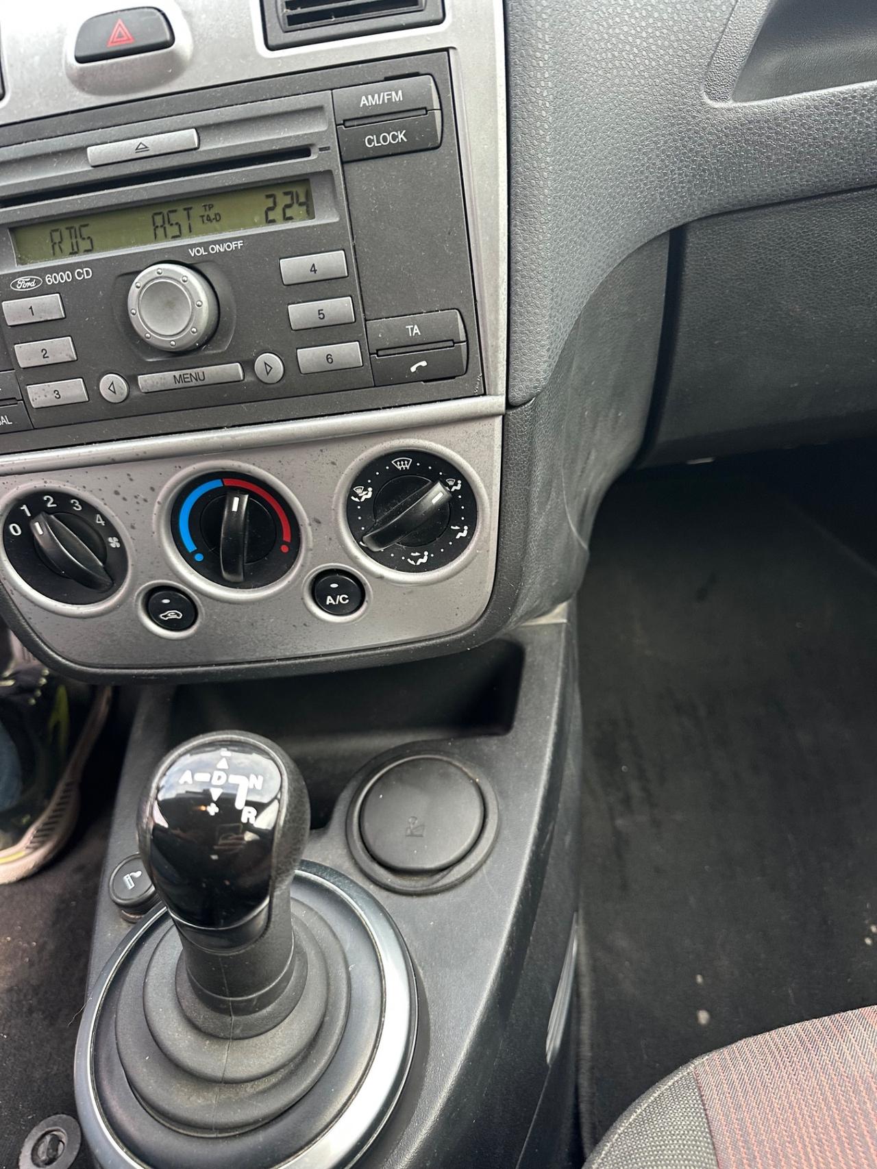 Ford Fiesta 1.4 TDCi 3p. Ghia