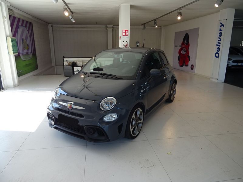 Abarth 595 1.4 Turbo T-Jet 145 CV