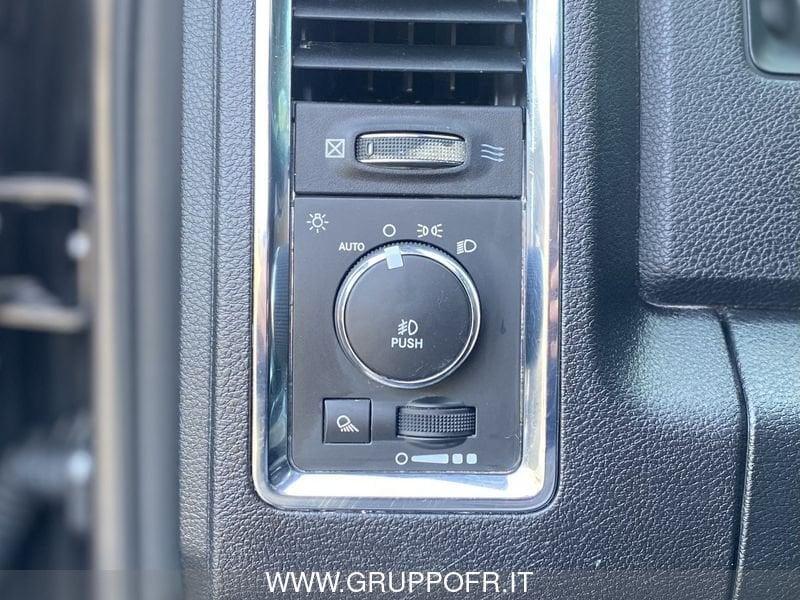 Dodge RAM RAM 1500 LARAMIE 3.0 L V6 ecoDIESEL OPERATORI DEL SETTORE