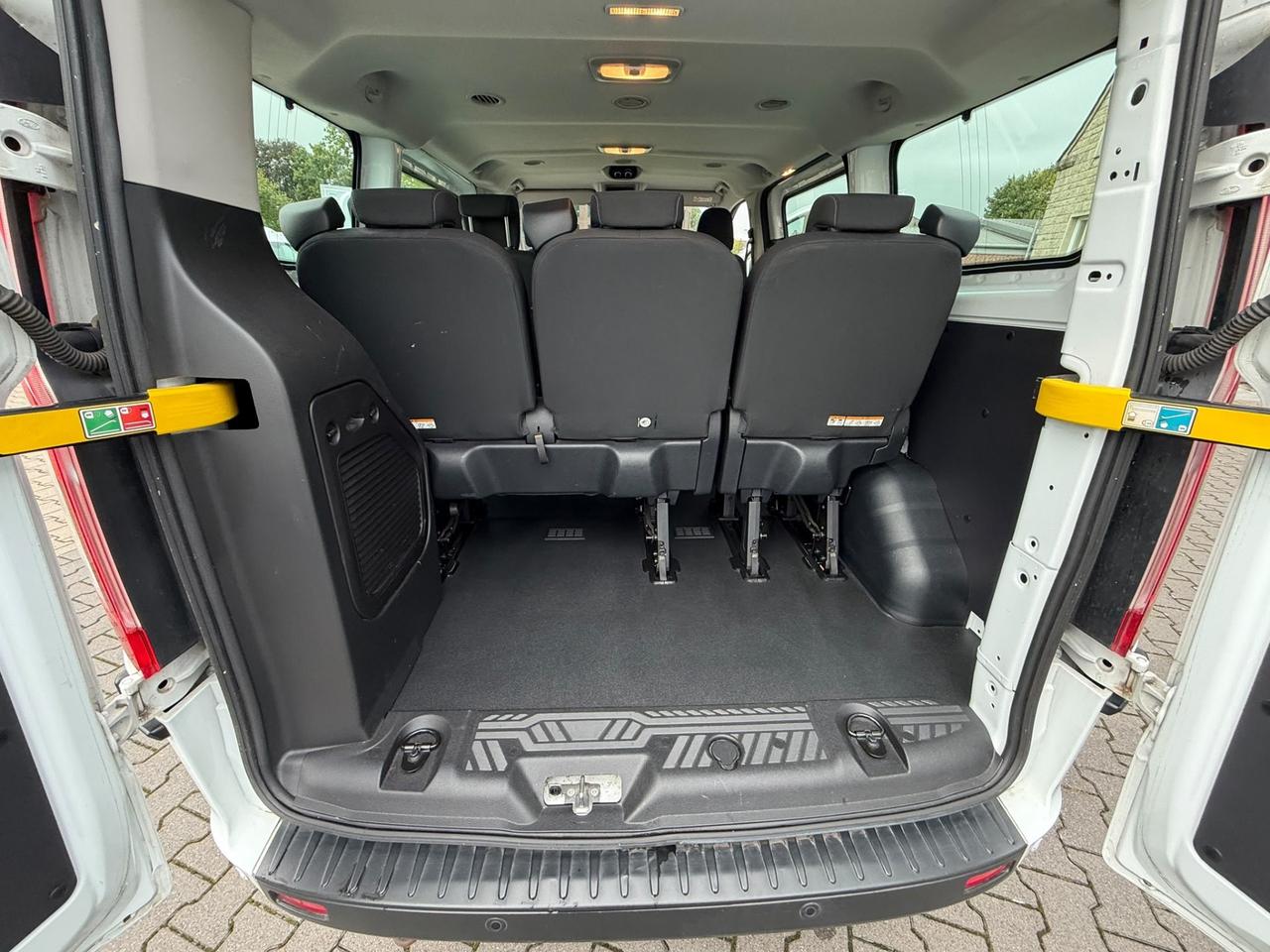 Ford Transit Custom 9 posti doppio clima