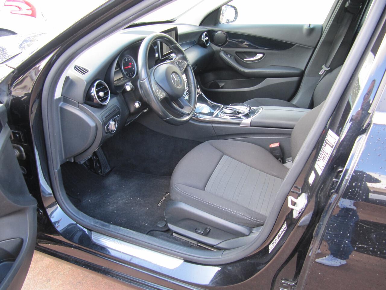 Mercedes-benz C 180 d S.W. Auto Premium .