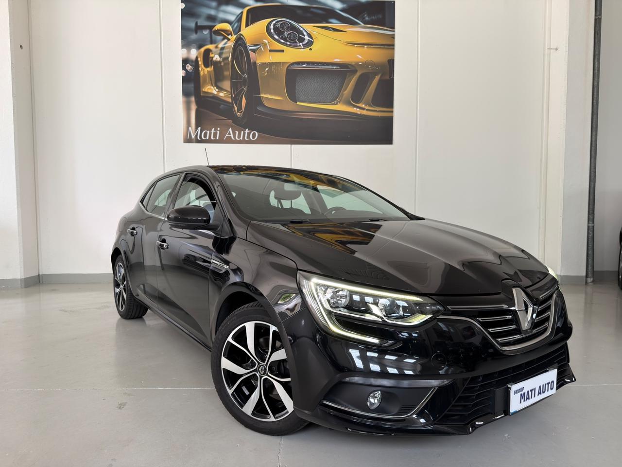 Renault Megane Mégane TCe 140 CV Duel