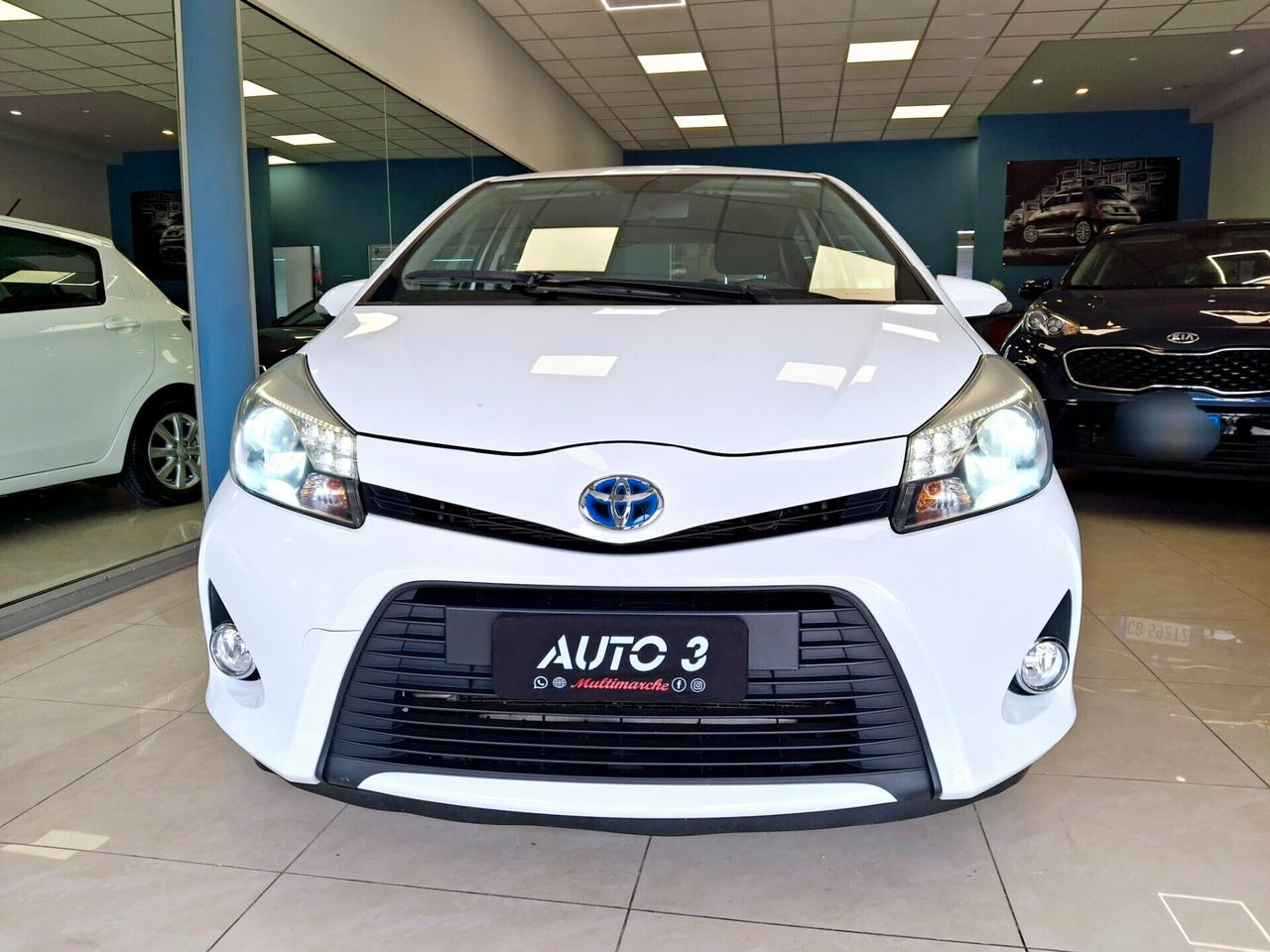 Toyota Yaris 1.5 Hybrid 5 porte Cool "Unico Proprietario