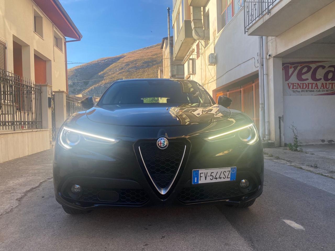 Alfa Romeo Stelvio 2.2 Turbodiesel 190 CV AT8 RWD Business