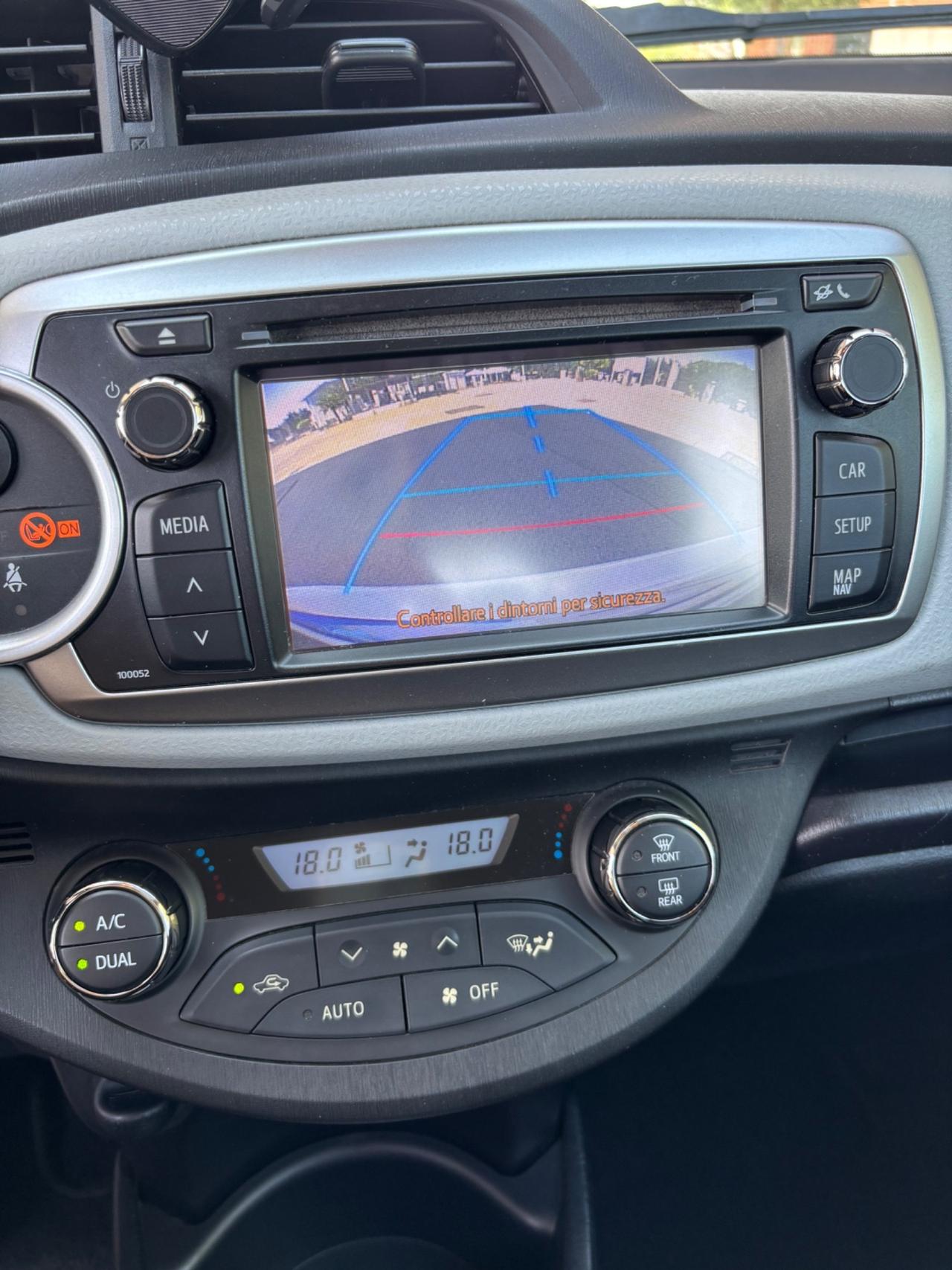 Toyota Yaris 1.5 Hybrid 5 porte Lounge