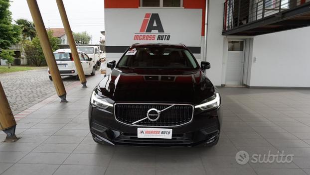 VOLVO XC60 B4 (d) AWD Geartronic Momentum