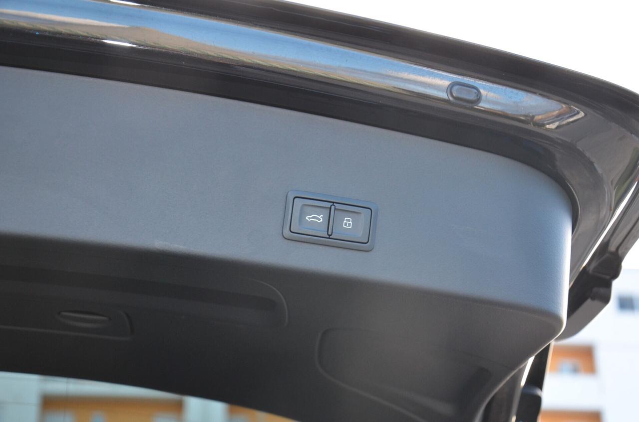 Audi RS 6 Avant 4.0 TFSI quattro tiptronic