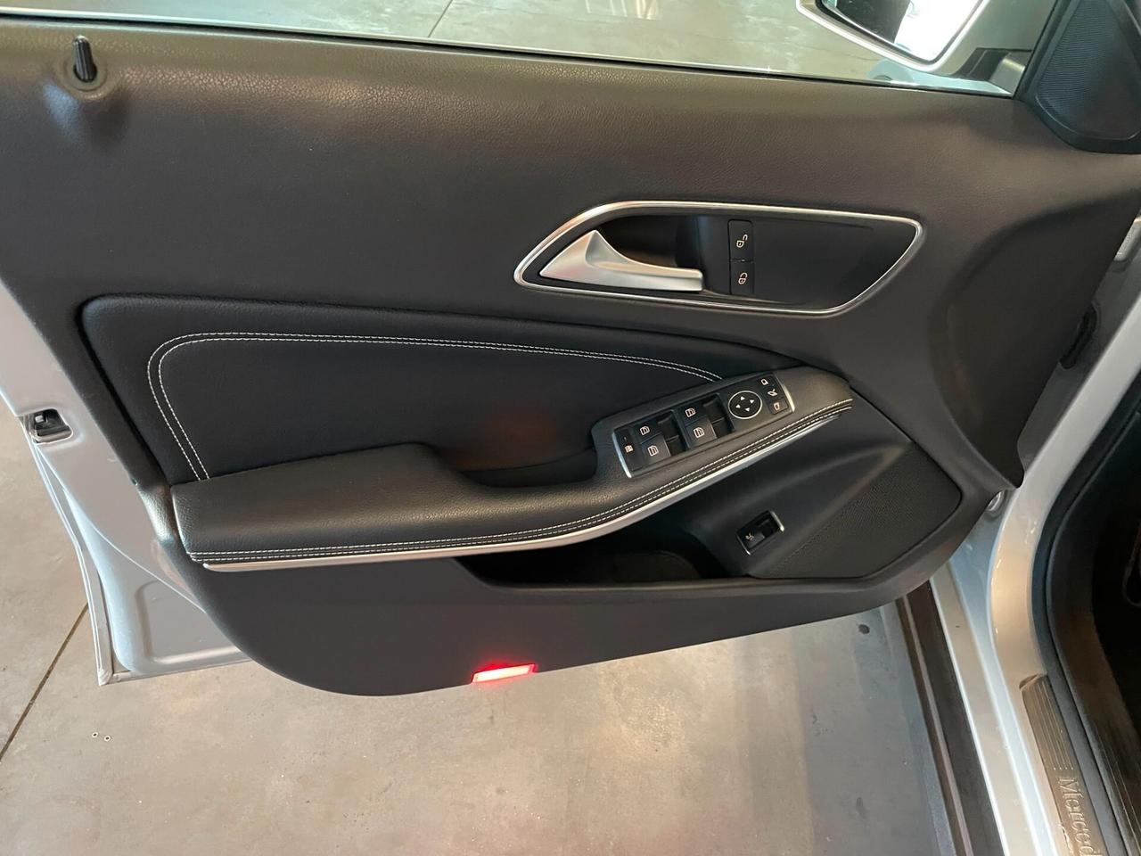 Mercedes-benz GLA 200 d Automatic Sport