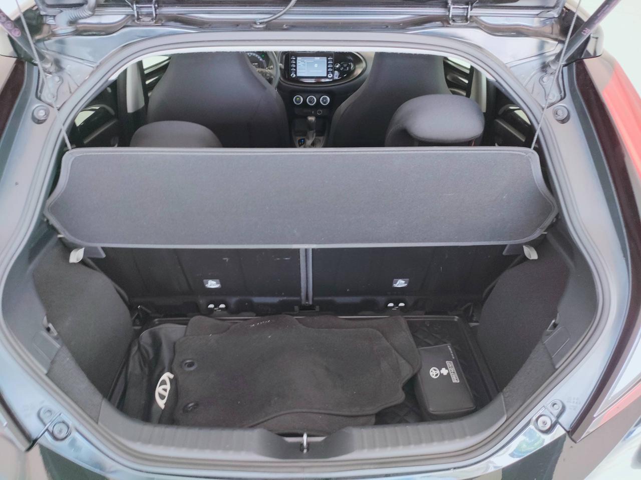TOYOTA Aygo X - Aygo X 1.0 Active 72cv s-cvt