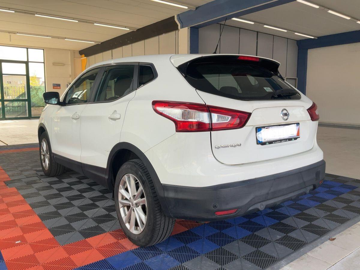 Nissan Qashqai 1.2 DIG-T Acenta