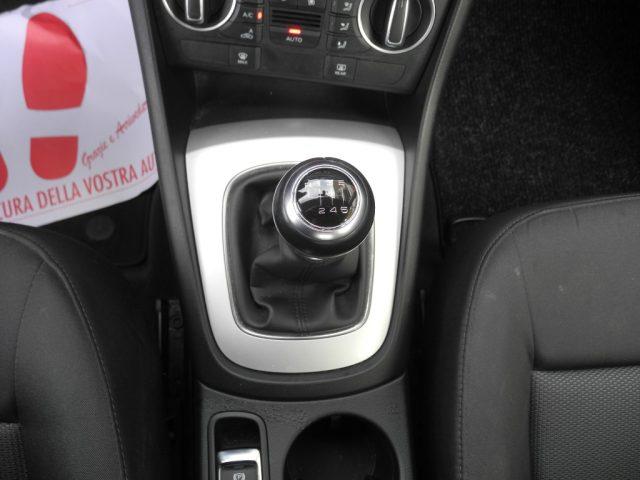 AUDI Q3 2.0 TDI 120cv 6M - NAVI -Ok NEOPATEN.- DA VETRINA