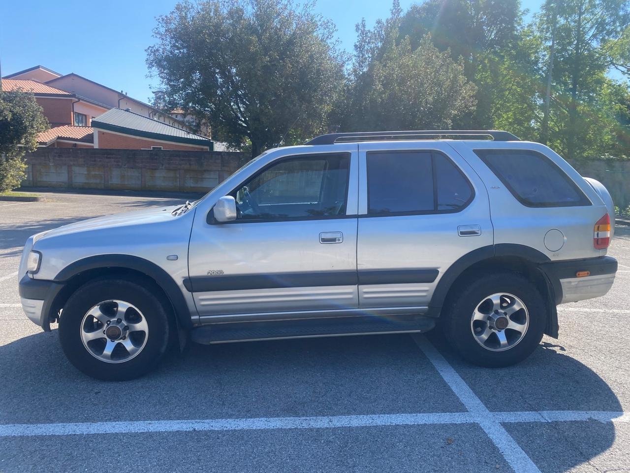 Opel Frontera 2.2 16V DTI 5p. Wagon Limited Autocarro