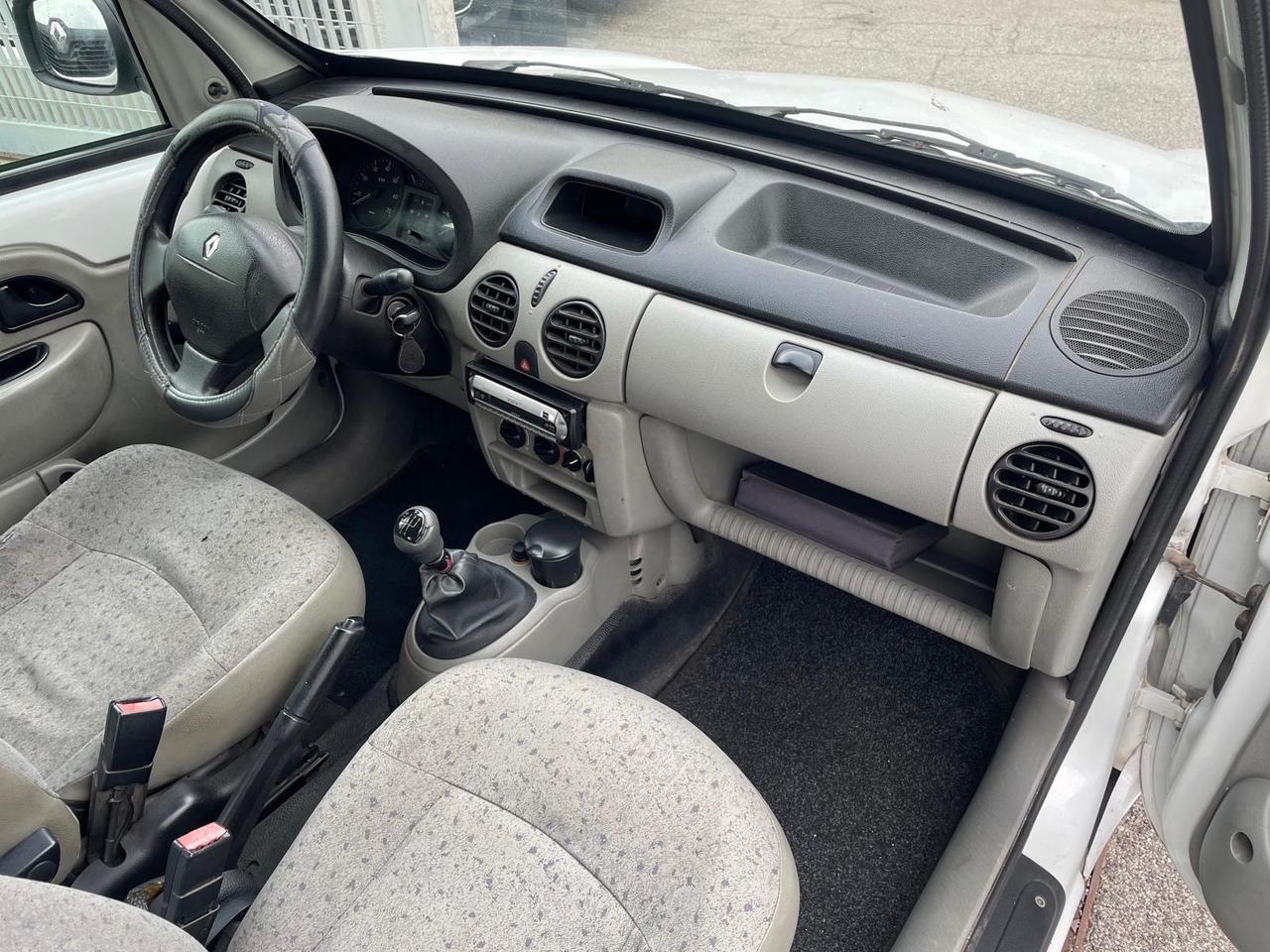 Renault Kangoo 1.5 dCi/65CV CON CLIMA E GANCIO TRAINO