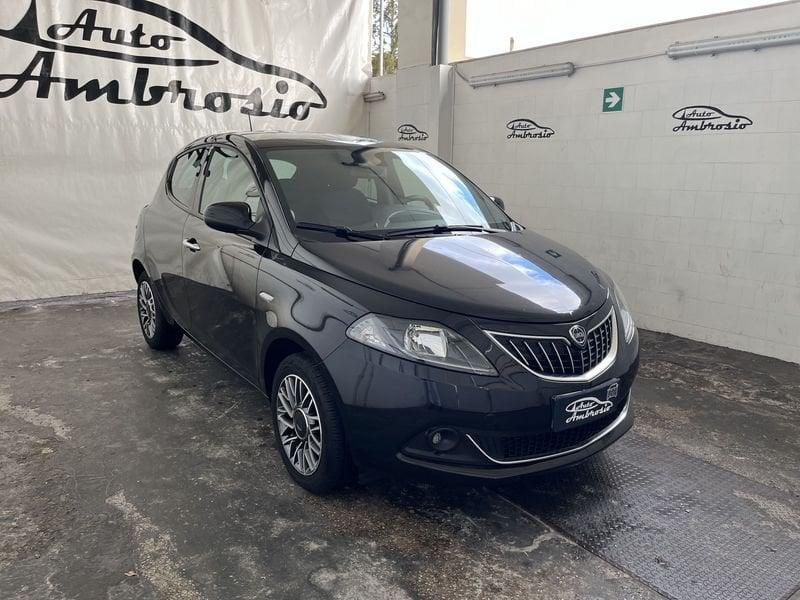 Lancia Ypsilon Ypsilon 1.0 FireFly 5 porte S&S Hybrid Gold TUA DA 149,00 EURO AL MESE
