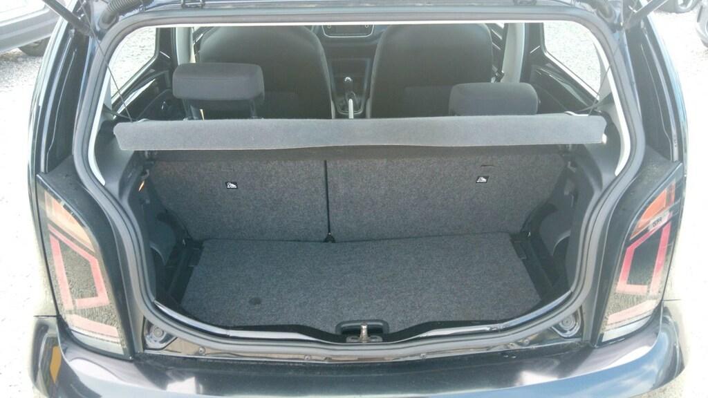 Volkswagen up! 1.0 Move !