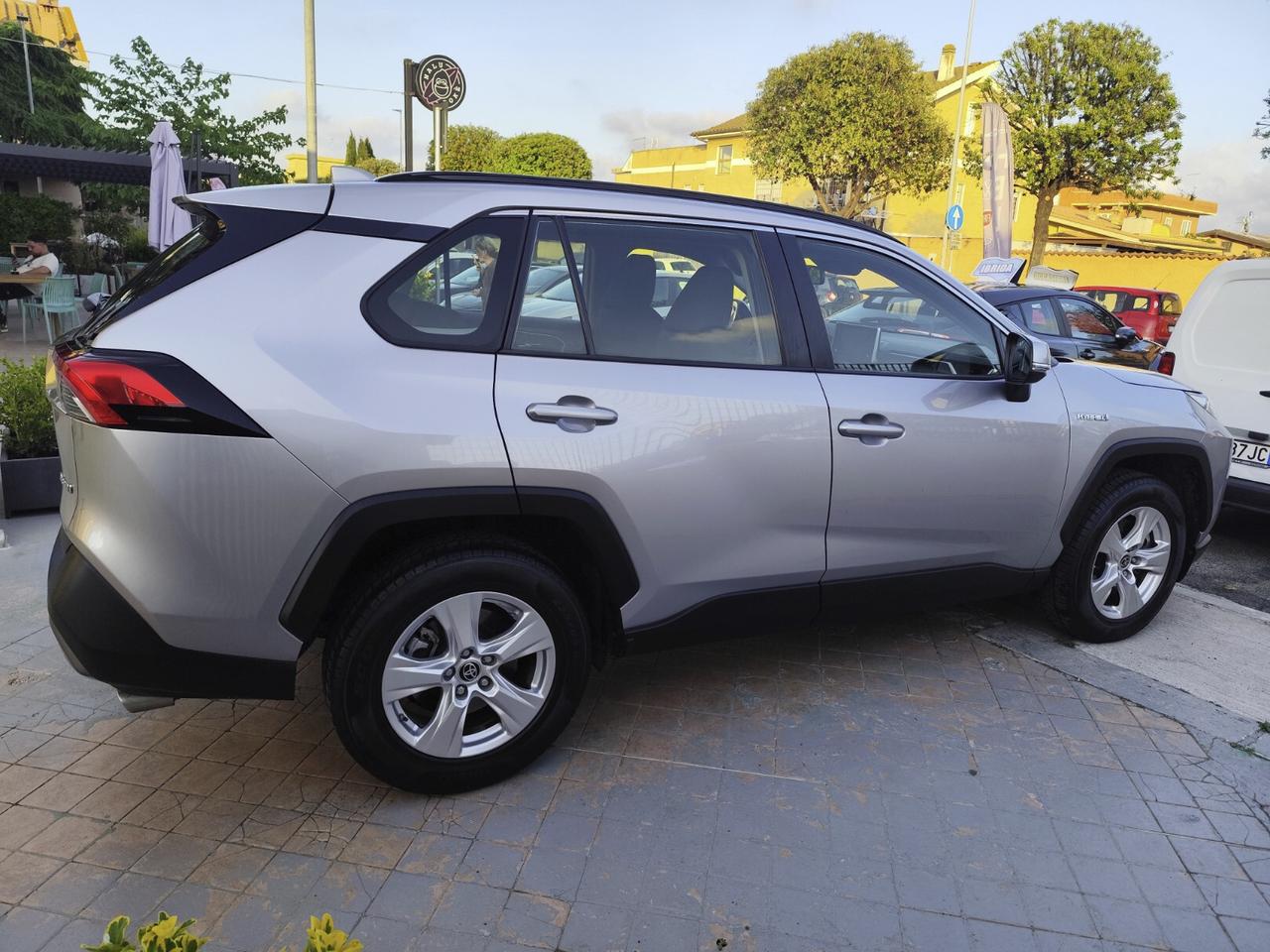 Toyota RAV 4 RAV4 2.5 HV (218CV) E-CVT 2WD Business GARANZIA UFFICIALE TOYOTA