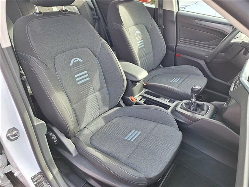Ford Focus Active 5 porte 1.0 EcoBoost Hybrid