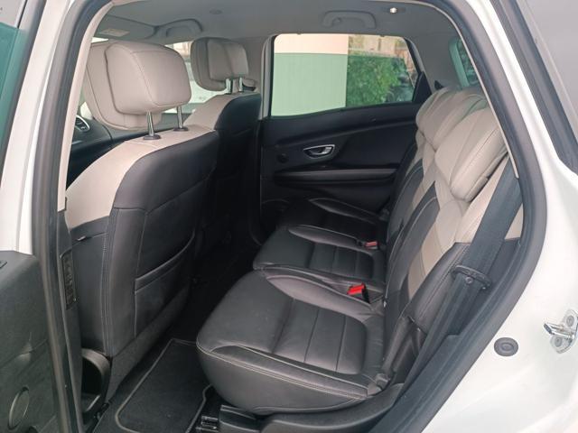 RENAULT Scenic Scénic Blue dCi 120 CV EDC CON ADATTAMENTO