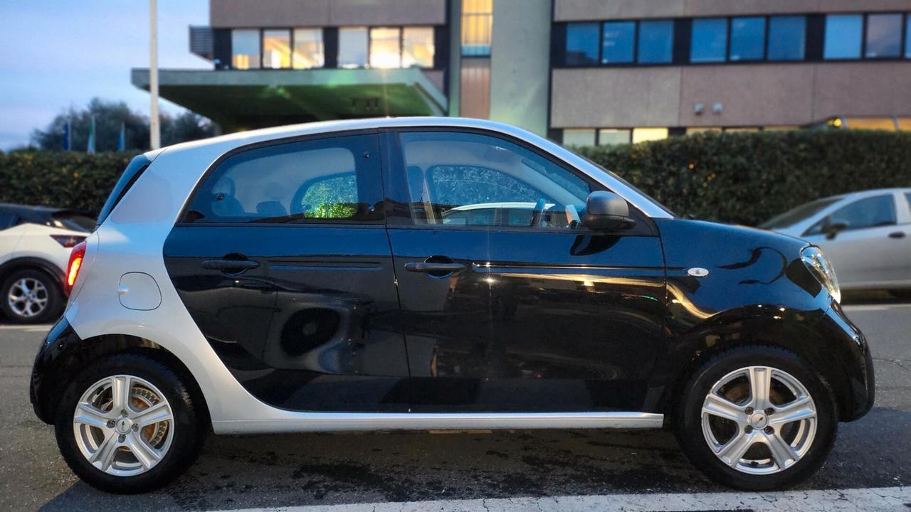 Smart ForFour 70 1.0 Passion