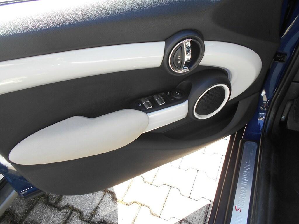 Mini Cooper SD 2.0 Cooper SD Auto
