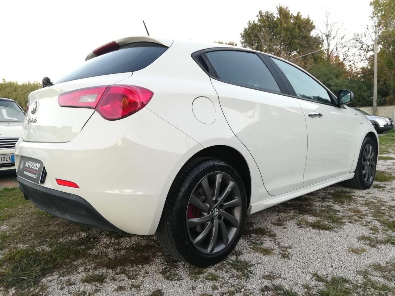 ALFA ROMEO - Giulietta - 1.4 Turbo 120 CV GPL Velo