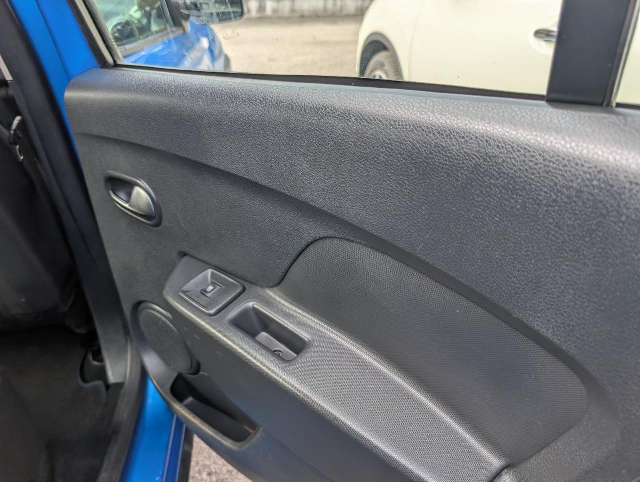 Dacia Sandero Stepway 1.0 TCe 100CV ECO-G GPL 15th Anniversary